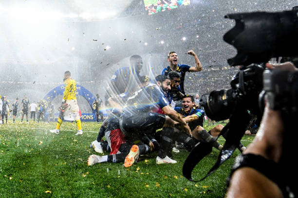 一次地重申 一次地重申